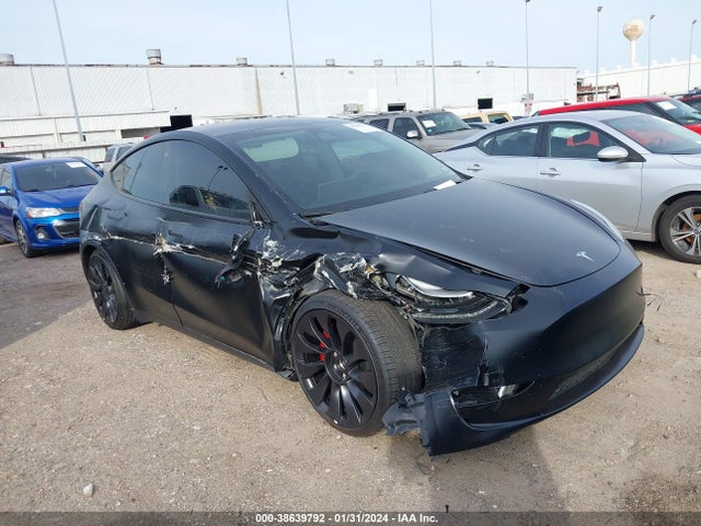 2022 tesla model y