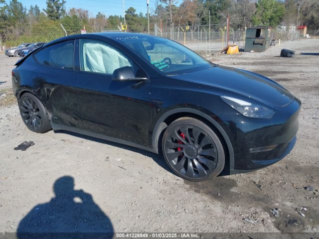 2022 TESLA Model Y