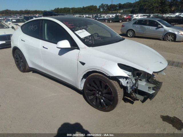 2022 tesla model y