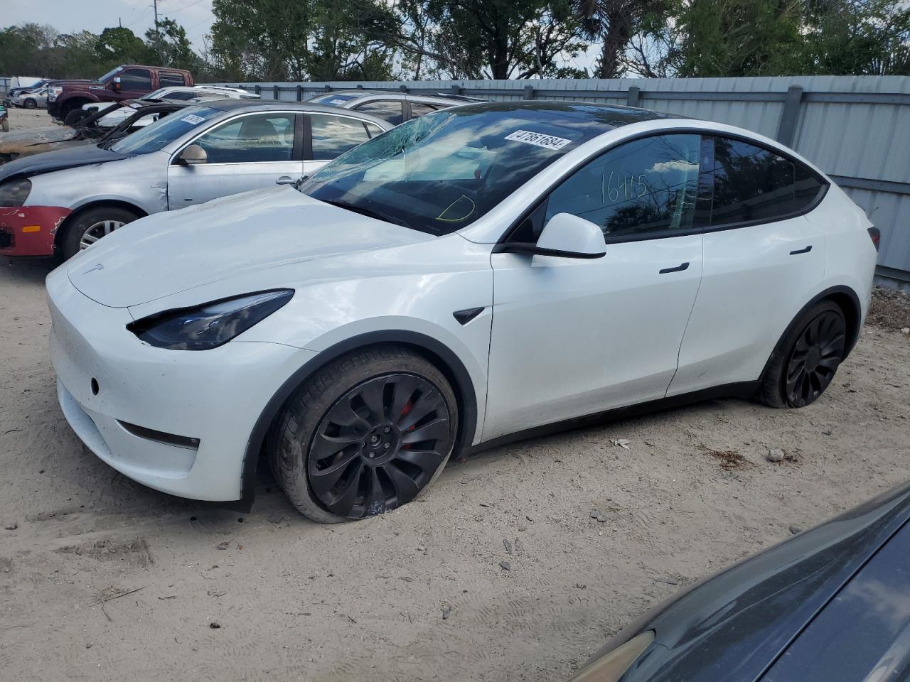 2023 tesla model y