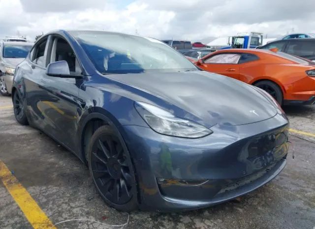 2022 tesla model y