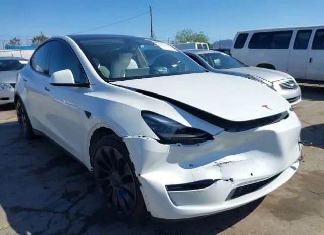 2022 tesla model y