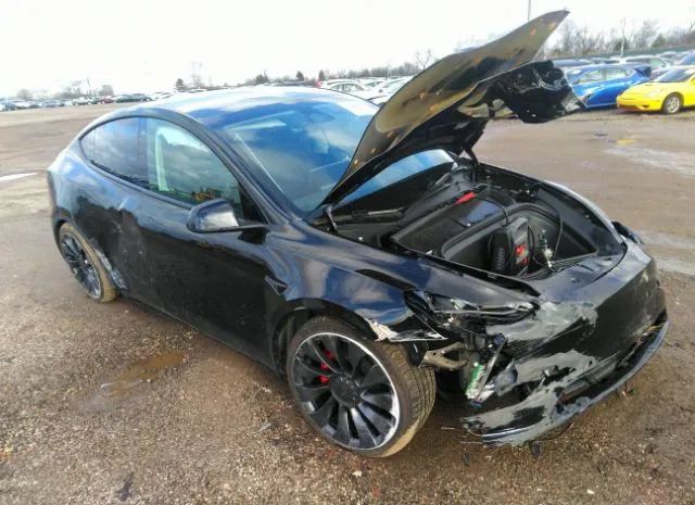 2022 tesla model y