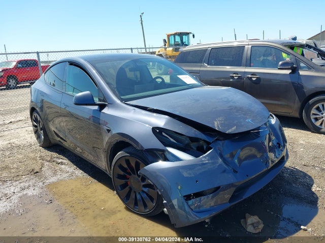 2022 tesla model y
