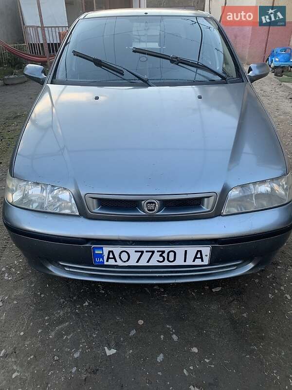 2004 fiat palio