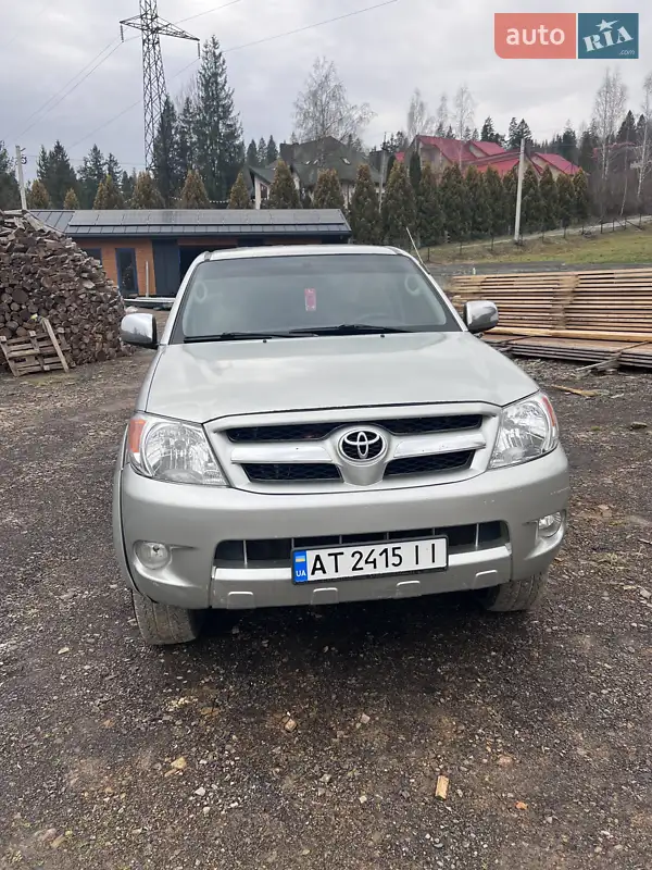 2006 toyota hilux