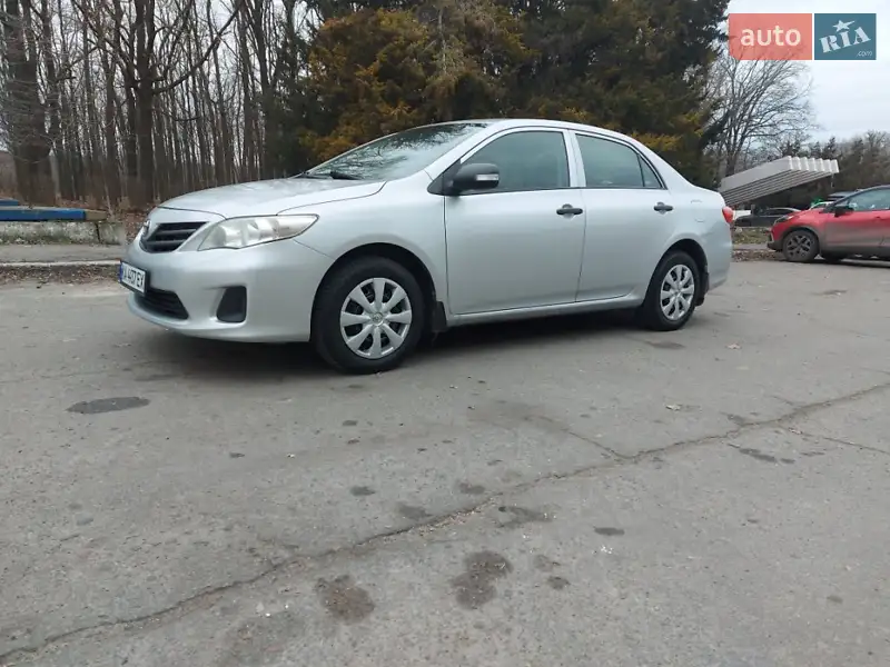 2012 toyota corolla