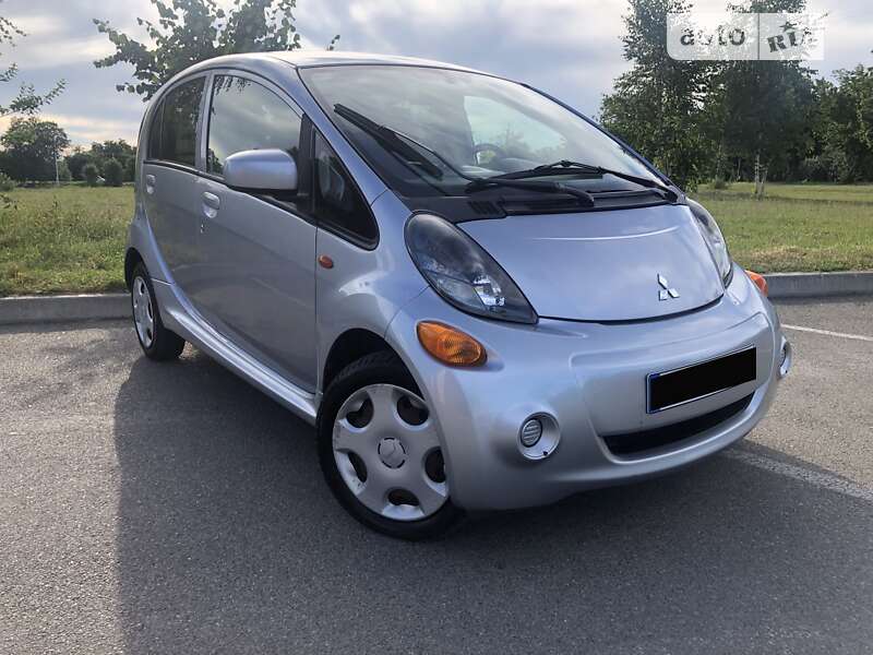 2011 mitsubishi i-miev