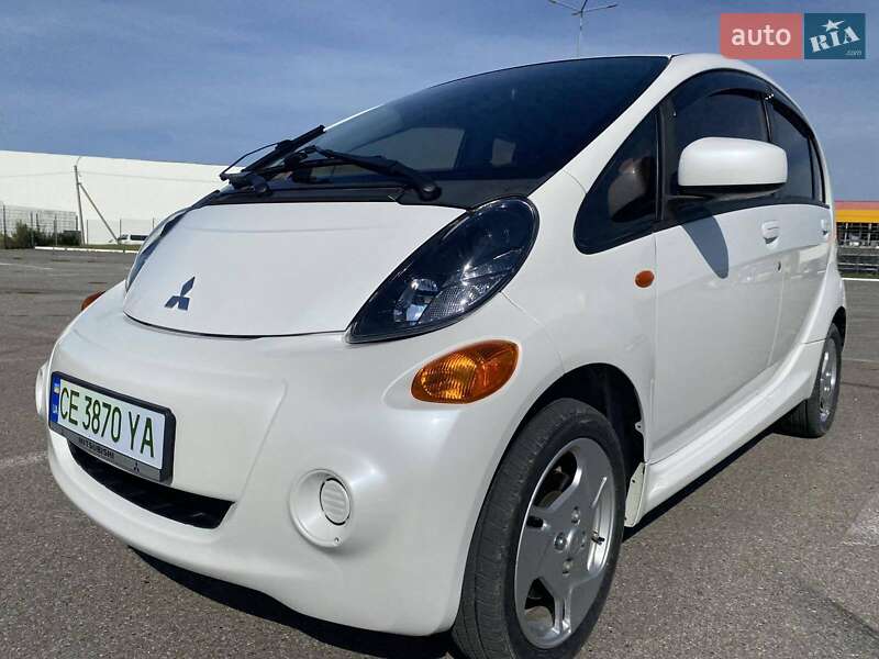 2014 MITSUBISHI i-MiEV