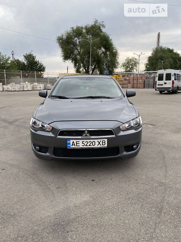 2011 mitsubishi lancer