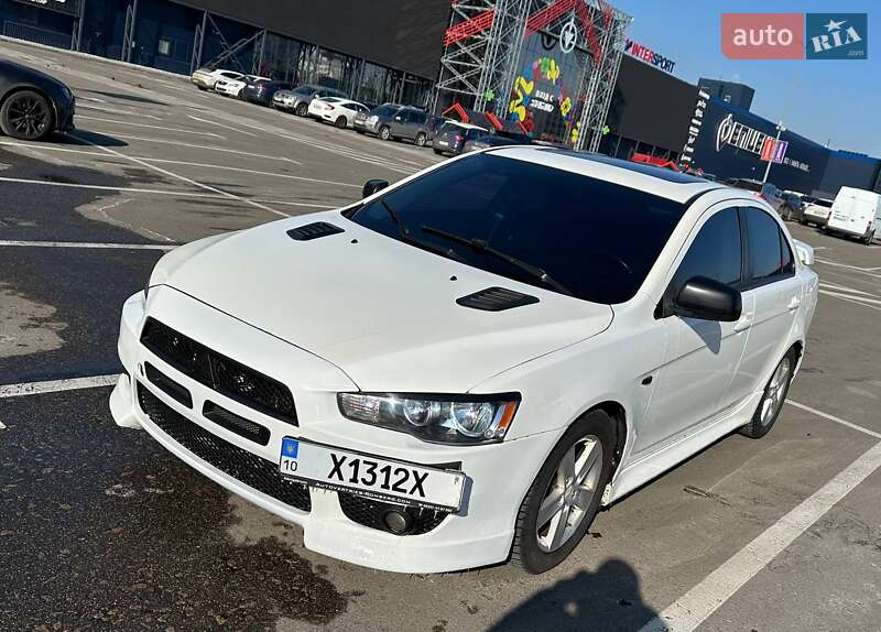 2013 mitsubishi lancer