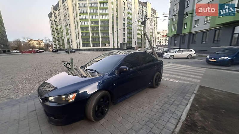 2013 mitsubishi lancer
