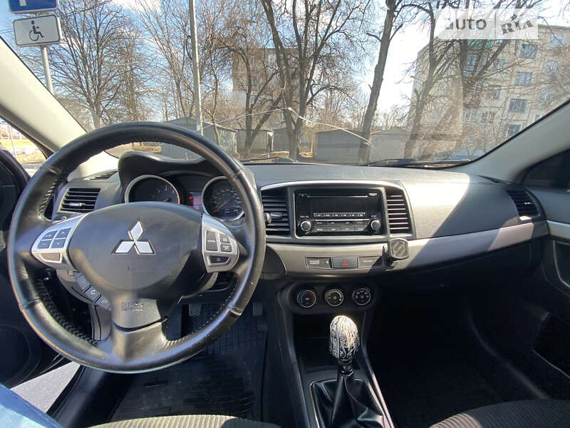 2014 mitsubishi lancer