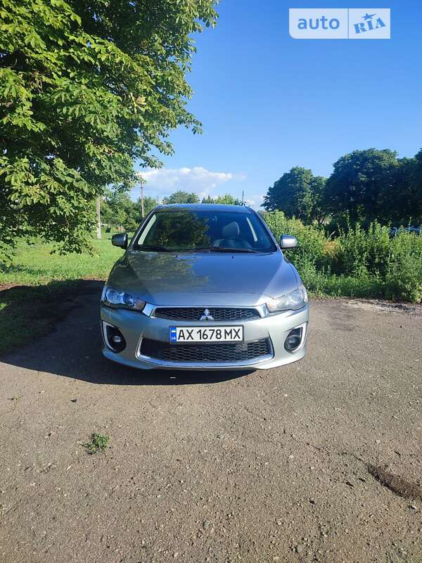2016 mitsubishi lancer