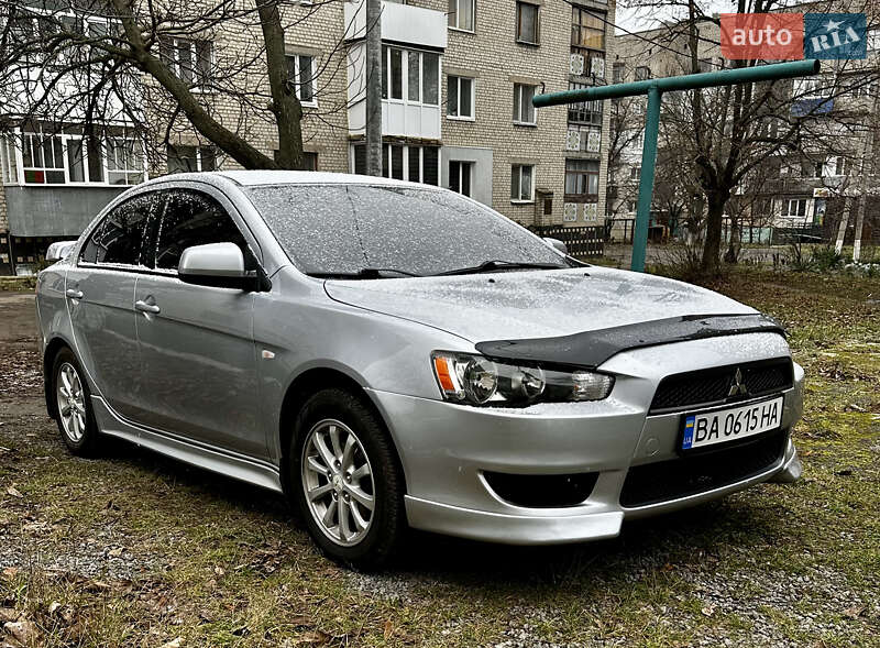 2011 mitsubishi lancer
