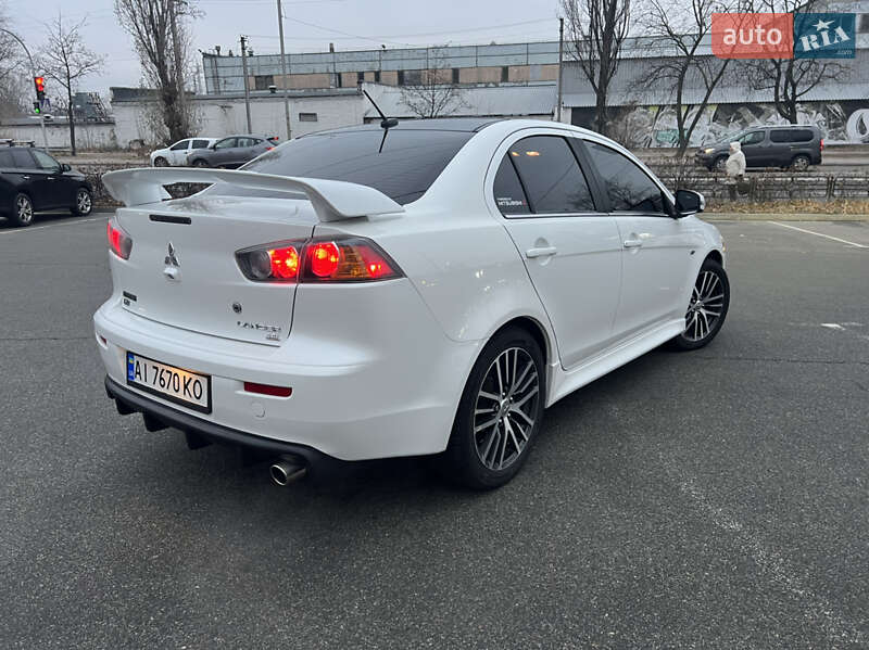 2016 mitsubishi lancer