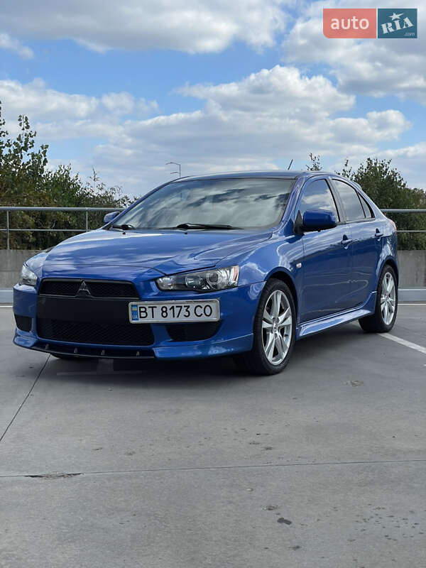 2011 mitsubishi lancer