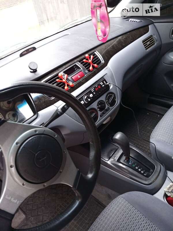 2002 mitsubishi lancer
