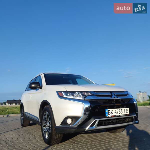 2017 mitsubishi outlander