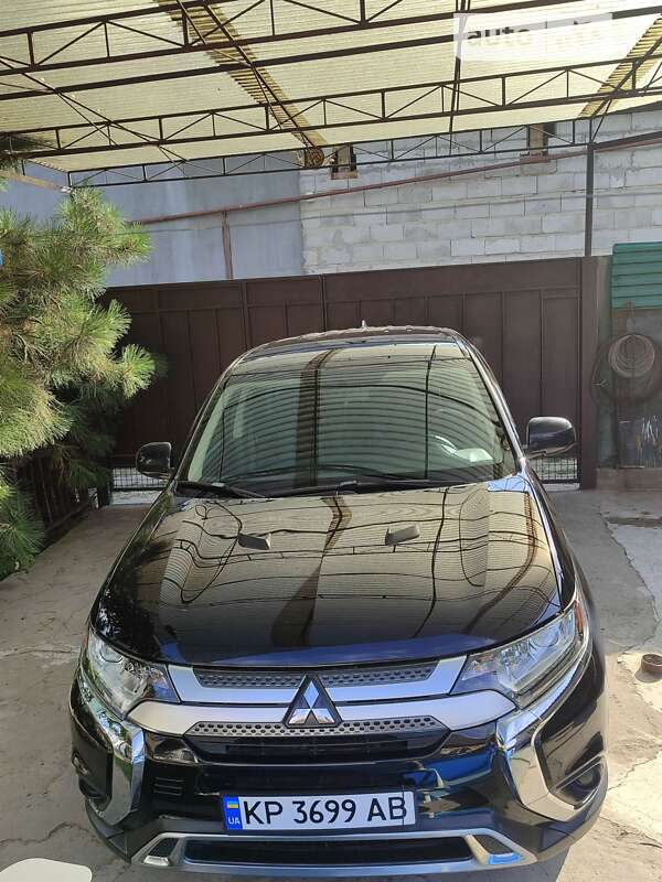 2019 mitsubishi outlander