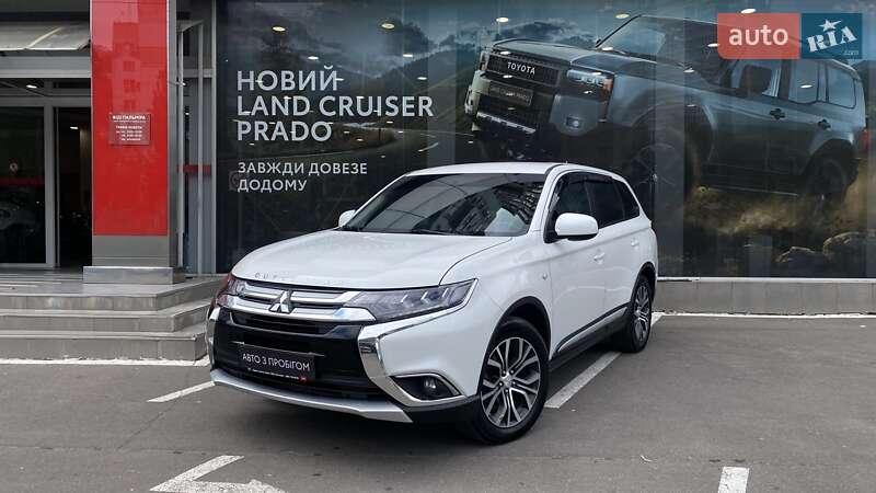 2016 mitsubishi outlander