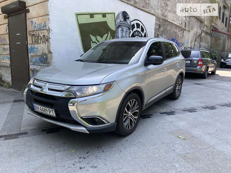 2018 mitsubishi outlander
