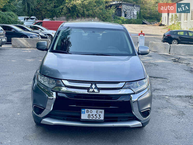 2016 mitsubishi outlander