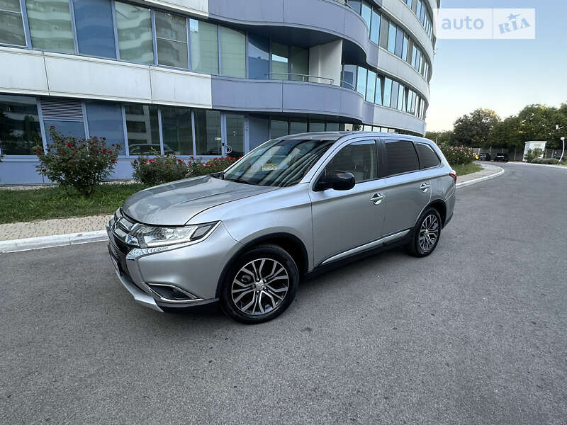 2017 mitsubishi outlander