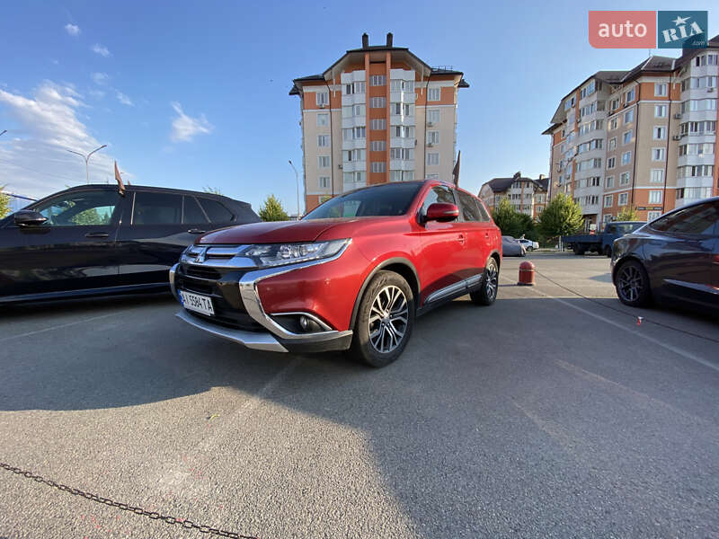 2016 MITSUBISHI Outlander