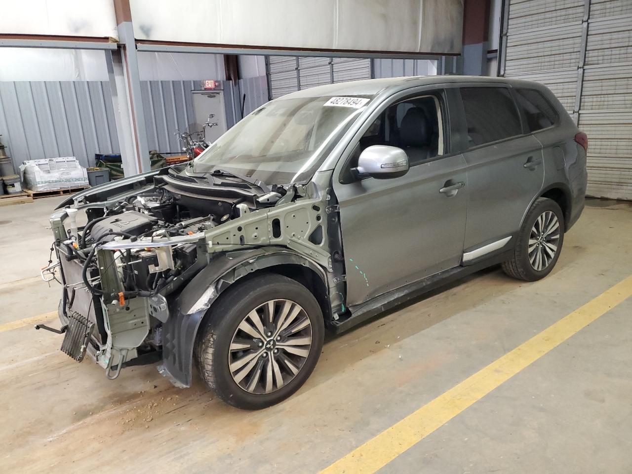 2020 MITSUBISHI Outlander