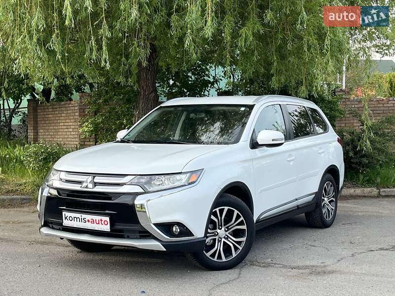 2016 MITSUBISHI Outlander