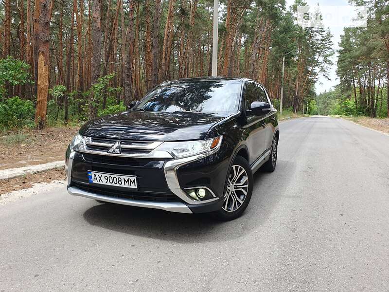 2016 mitsubishi outlander