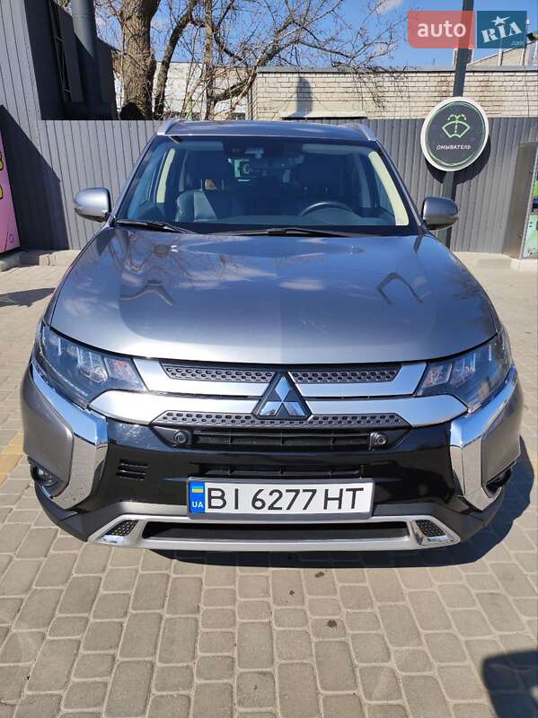 2020 mitsubishi outlander