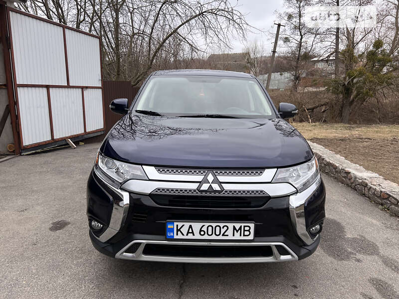 2019 mitsubishi outlander