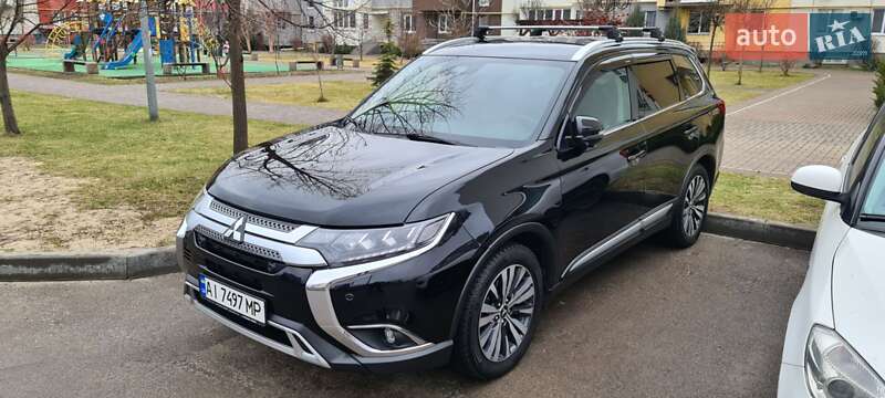 2019 mitsubishi outlander