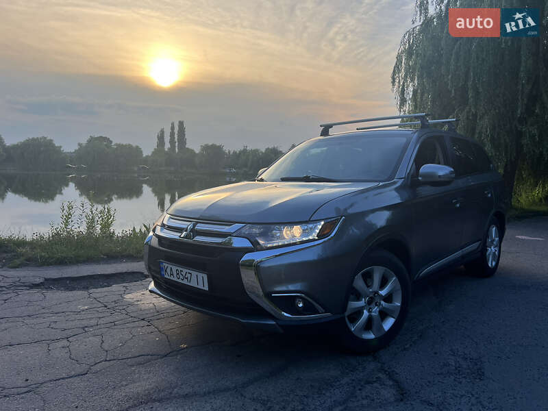 2018 mitsubishi outlander