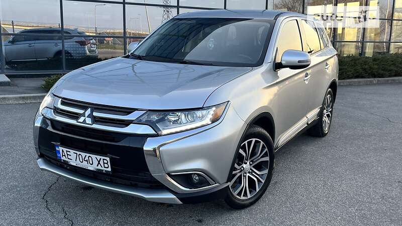 2018 mitsubishi outlander