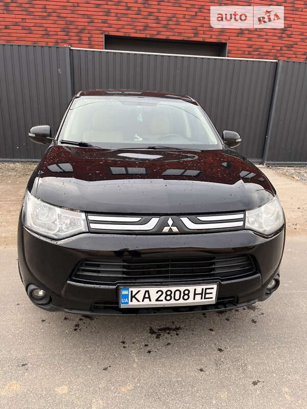 2013 mitsubishi outlander