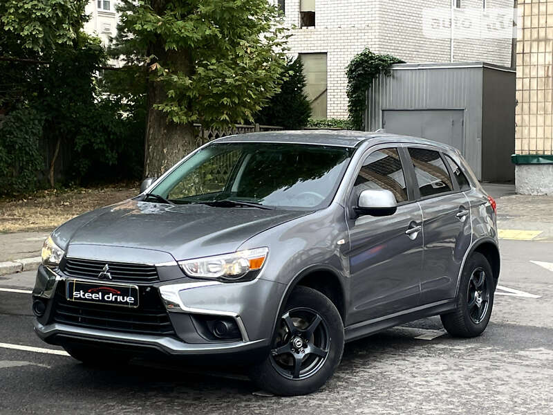 2017 mitsubishi rvr