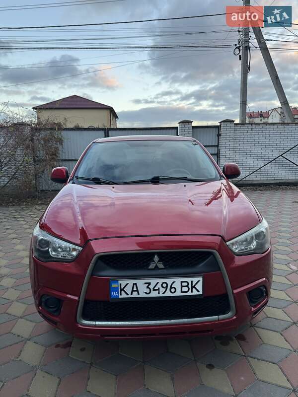 2010 mitsubishi outlander sport