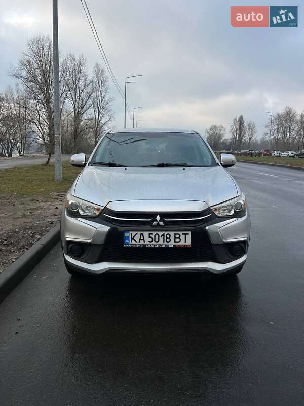 2018 mitsubishi outlander