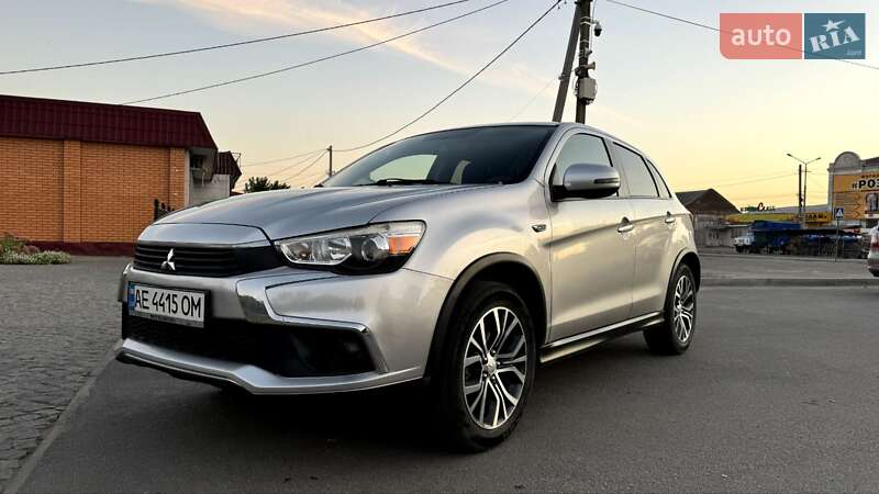2018 mitsubishi outlander sport
