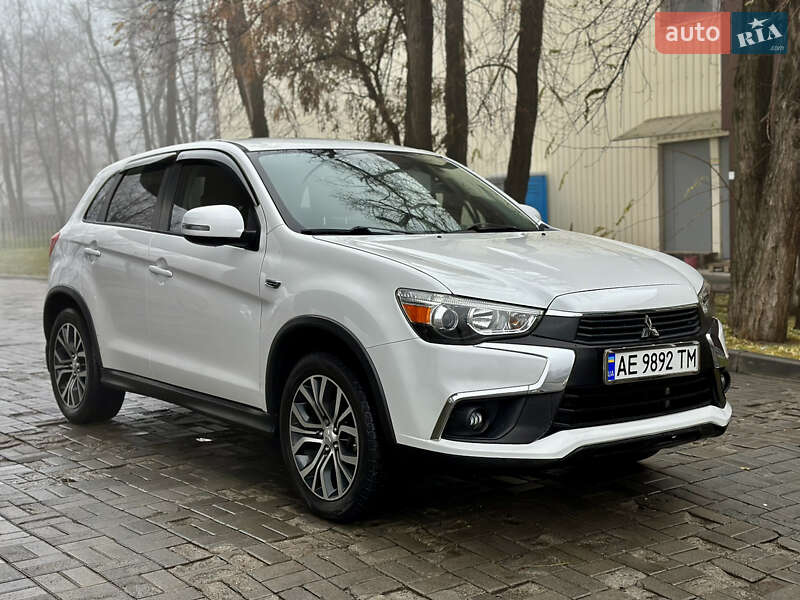 2016 mitsubishi outlander sport