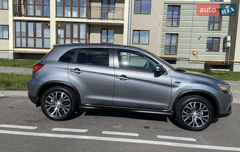 2018 mitsubishi outlander