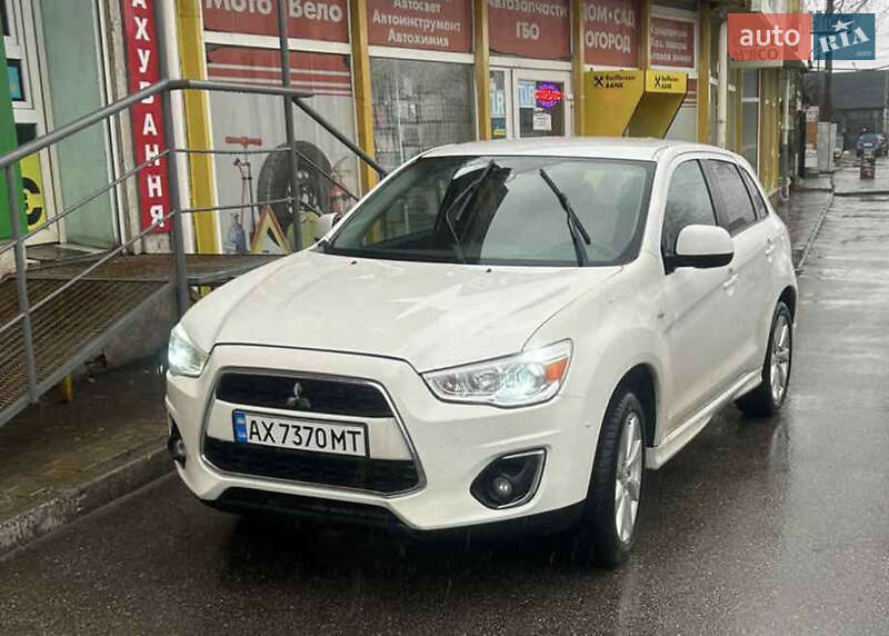2012 mitsubishi outlander