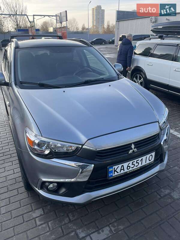 2016 mitsubishi outlander