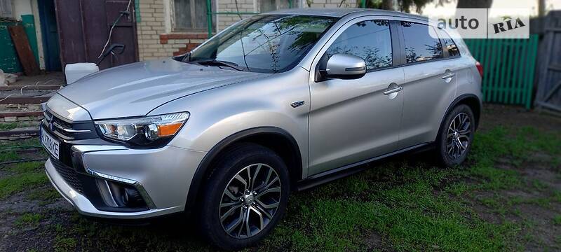2019 mitsubishi outlander