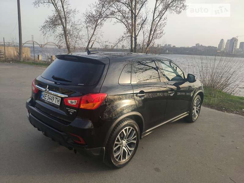 2018 mitsubishi outlander