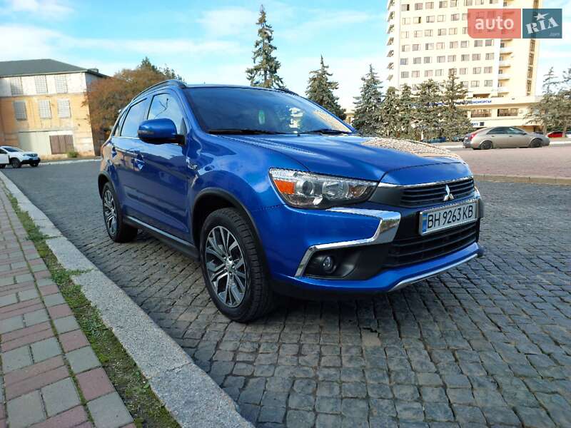 2016 mitsubishi outlander