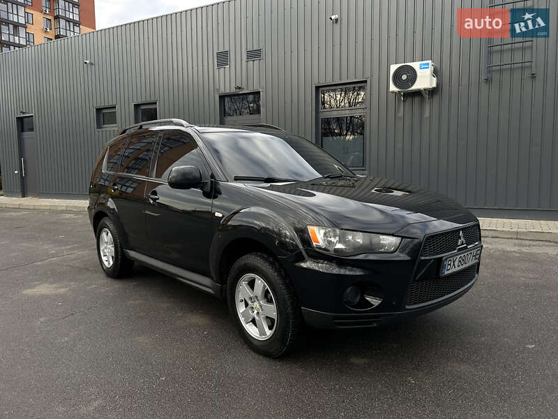 2010 mitsubishi outlander